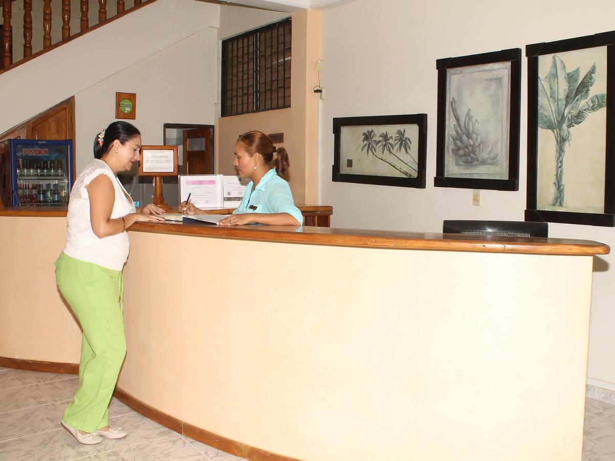 Hotel Punta De Aguila Necocli Exterior photo